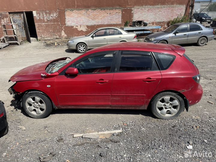 Автомобиль в разбор Mazda 3 BK 1.6 Z6 2002-2009