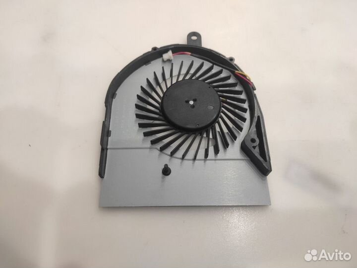 Кулер (вентилятор) для Dell Inspiron 3558 5559