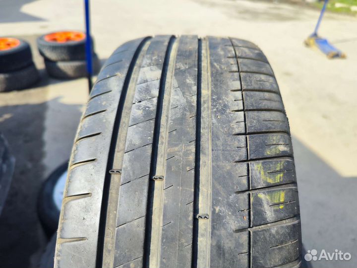 Michelin Pilot Sport 3 215/45 R16 90V