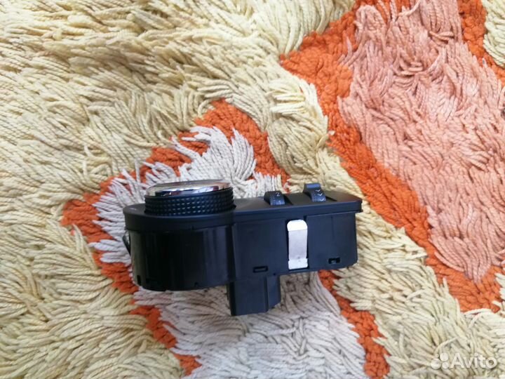 Переключатель света фар