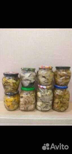 Грибы маринованные