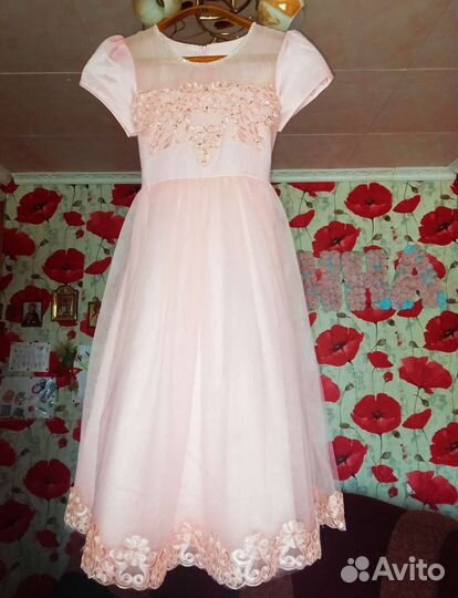 Шикарное платье для девочки