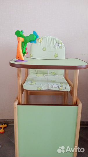 Стульчик для кормления