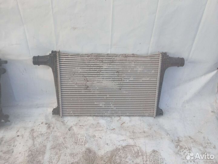 Интеркулер Audi Q7/Q8 (4M) 2015- н. в