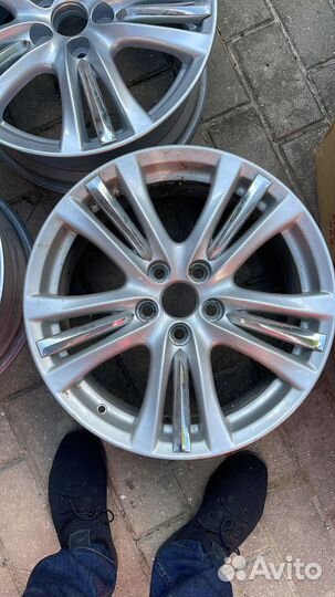 Диски Lexus GS450h R18