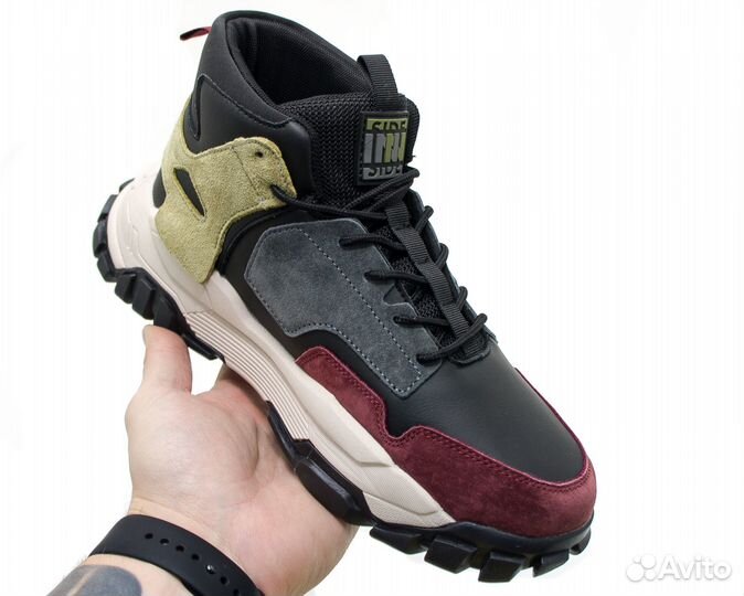 Кроссовки демисезонные размер 42