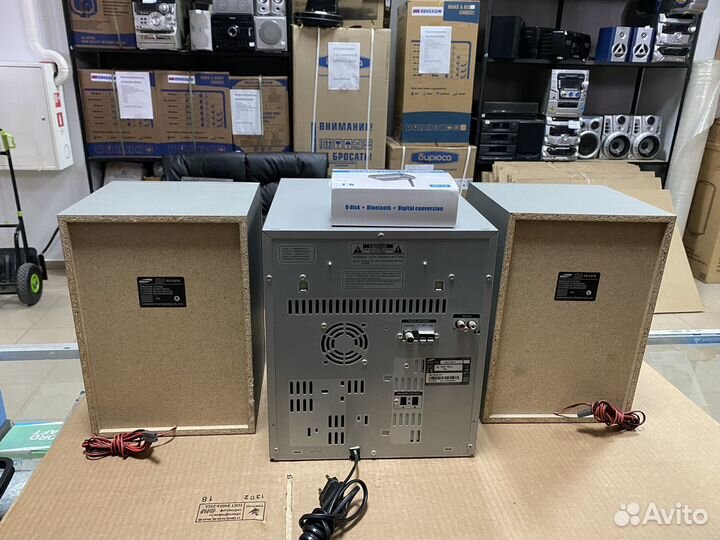 Музыкальный центр Samsung MAX-C670