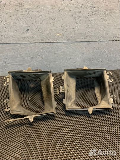 Диффузор интеркулера Bentley Continental Flying