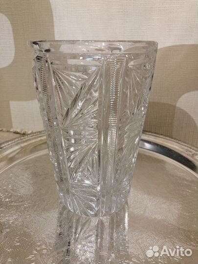 Ваза хрустальная