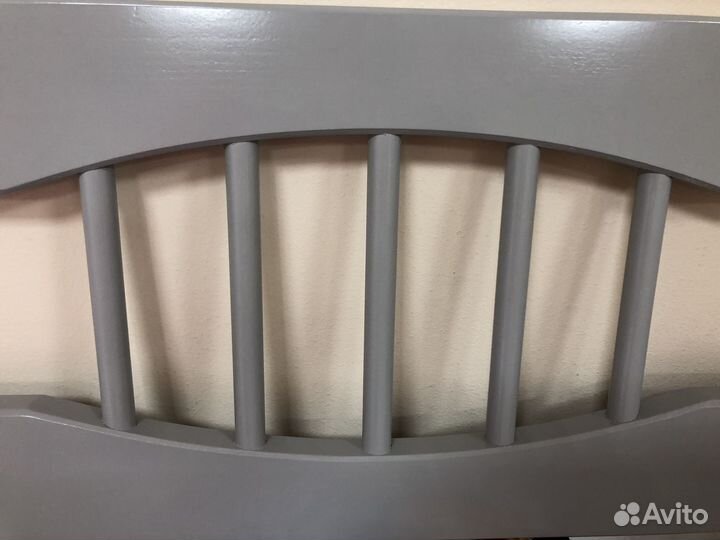 Кровать подростковая растущая по длине цвет серый