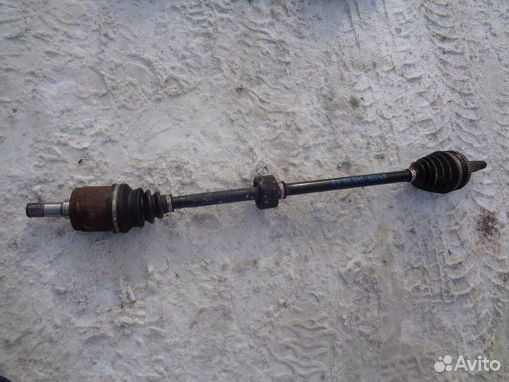 Привод передний левый Honda Stream RN1 D17A 2002/7