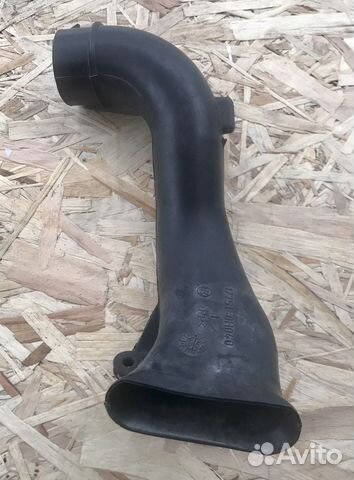 Воздухозаборник Тойота авенсис т250