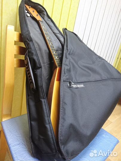 Балалайка «Москва 80» СССР с чехлом