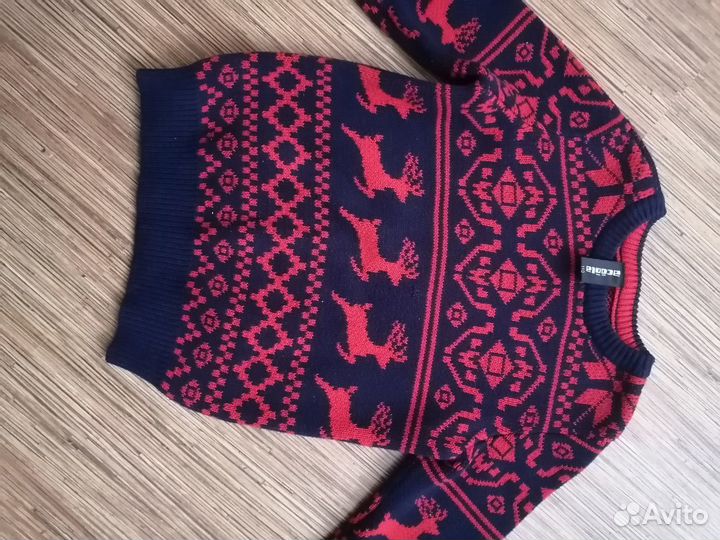 Новогодний свитер джемпер с оленями