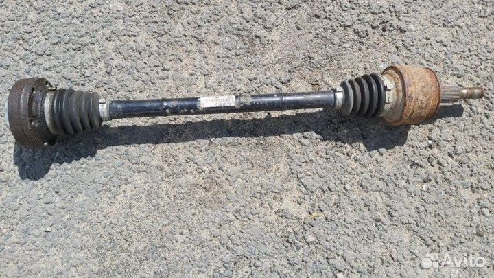 Приводной вал задний Volkswagen Touareg 1 4.2 2006