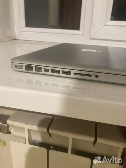 Macbook Pro 13, i7, 8gb, SSD 240gb