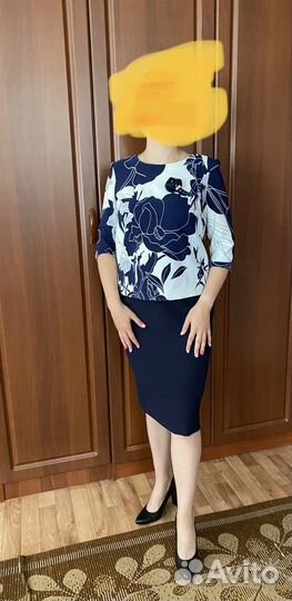 Новый костюм женский 48-50