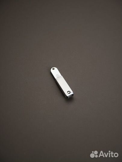 Kanetsune Клиппер для ногтей с контейнер (KD-016)