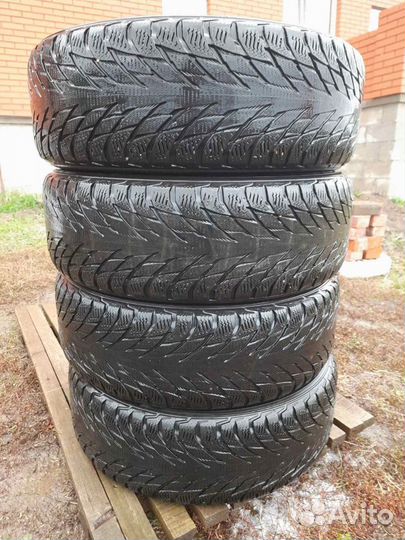 Nokian Tyres Hakkapeliitta R2 185/60 R15