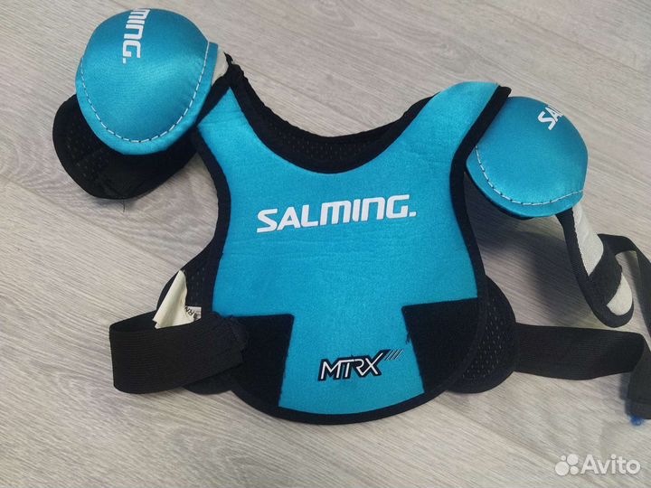 Нагрудник хоккейный salming