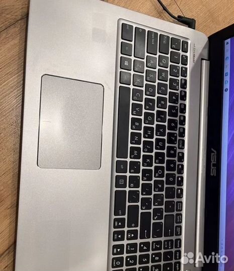 Ноутбук asus k501ux i5 6200U/DDR4 8 GB/SSD 512 GB
