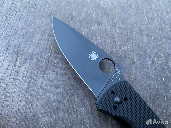 Нож Spyderco