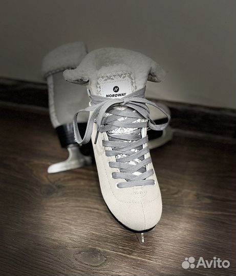Коньки для девочки 36 размер