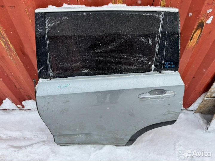 Дверь задняя левая Toyota Highlander 3 U50