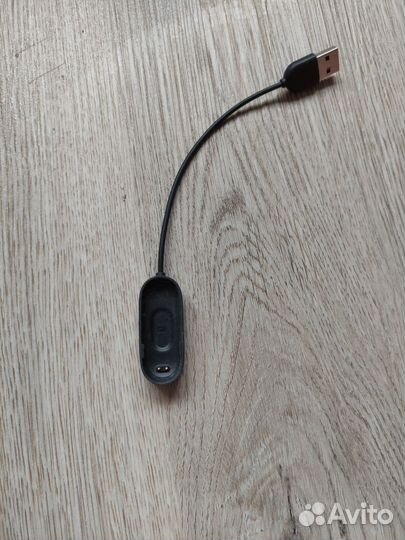Зарядка для mi band 4
