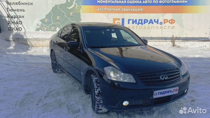 Накладка под торпедо Infiniti M35 (Y50) 68920EH100