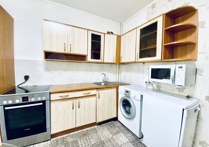 1-к. квартира, 35 м², 1/3 эт.