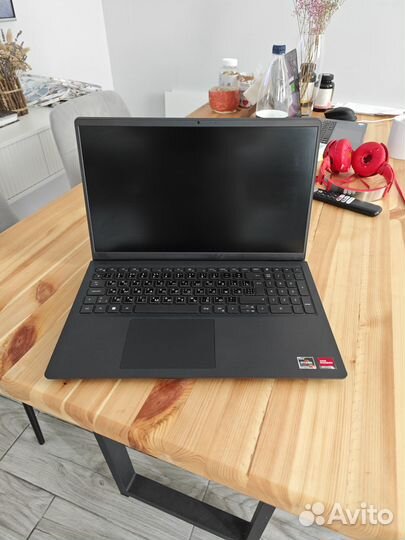 Dell inspirion 3525, 15.6, ryzen 5, vega7, 16gb, 7
