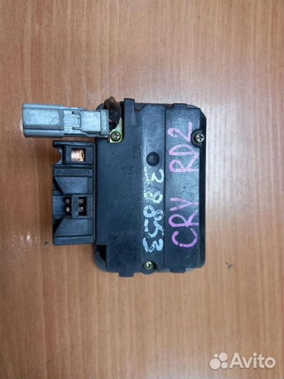 Блок управления стеклоподъемниками honda CR-V RD2