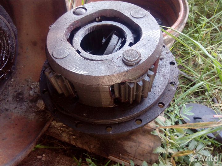 Бортовой редуктор маз