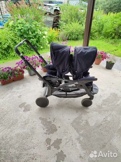 Прогулочная коляска для двойни CAM twin pulsar б/у