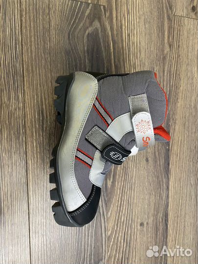 Лыжные ботинки 33 размер