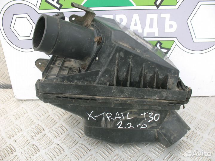 Корпус воздушного фильтра Nissan X-Trail T30 2.2