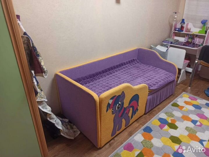 Детский диван