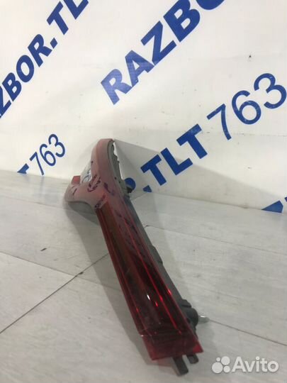 Фонарь задний внутренний левый renault arkana 1.3