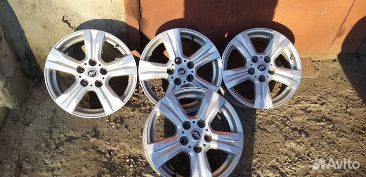 Литье-вертолет