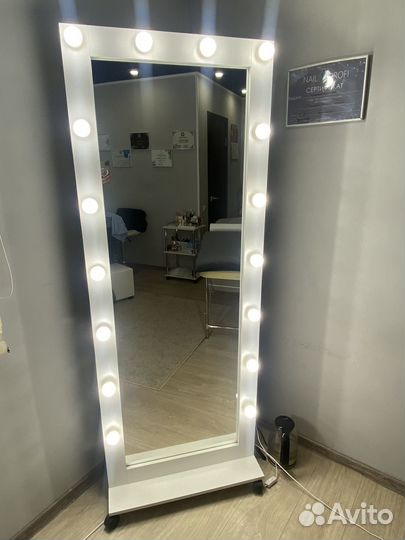 Гримерное зеркало