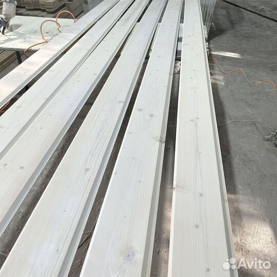 Покраска шлифовка монтаж пиломатериалов