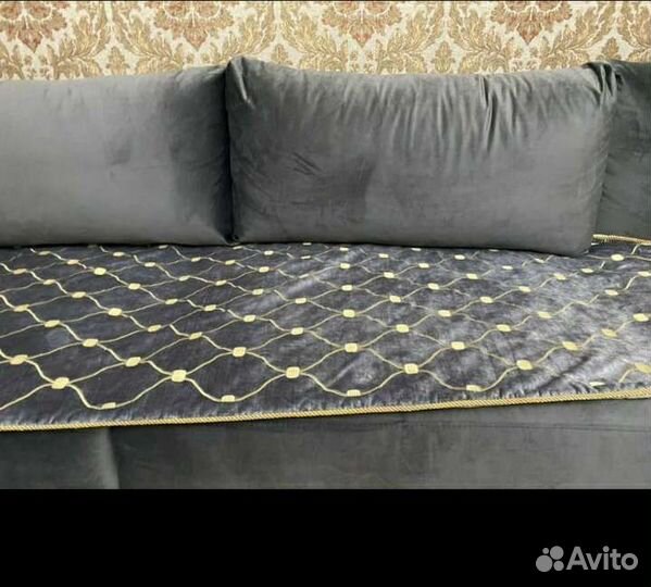 Сидушки 3ка итальянский бархат,2 наволочки