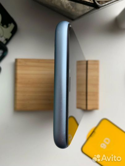 iPhone Xr, 128 ГБ