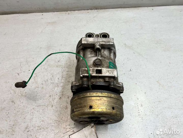 Компрессор системы кондиционирования Chrysler Voya