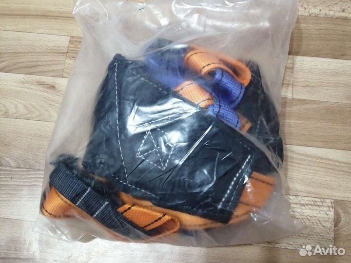 Страховочная привязь