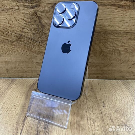 iPhone 15 Pro, 256 ГБ