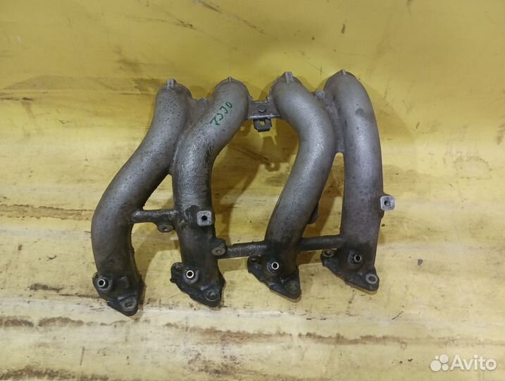 Впускной коллектор mercedes benz W124 1984-1995