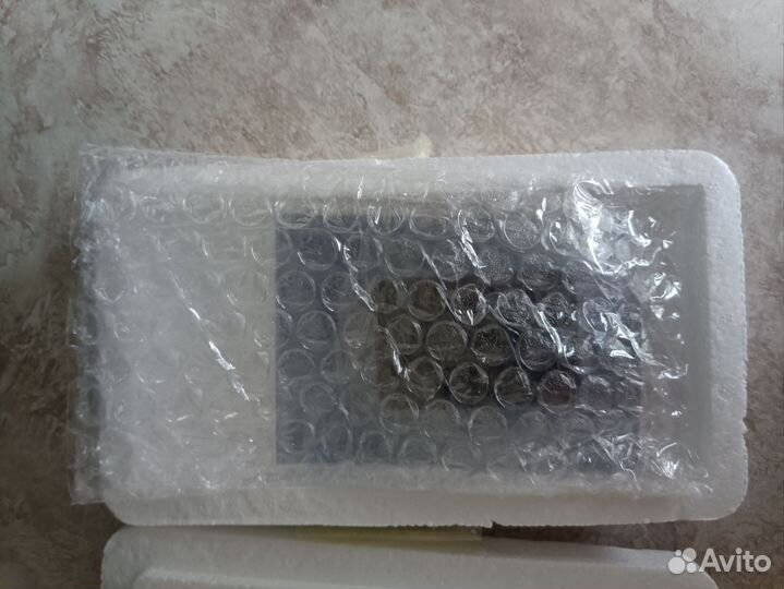 Защитное стекло на камеру Poko M4 pro 4 G