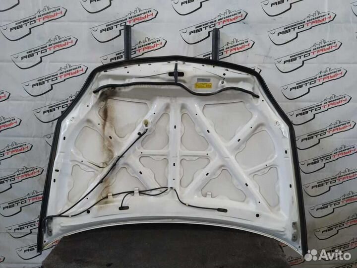 Капот mitsubishi lancer CS1A CS2A CS2W CS3A CS3W C